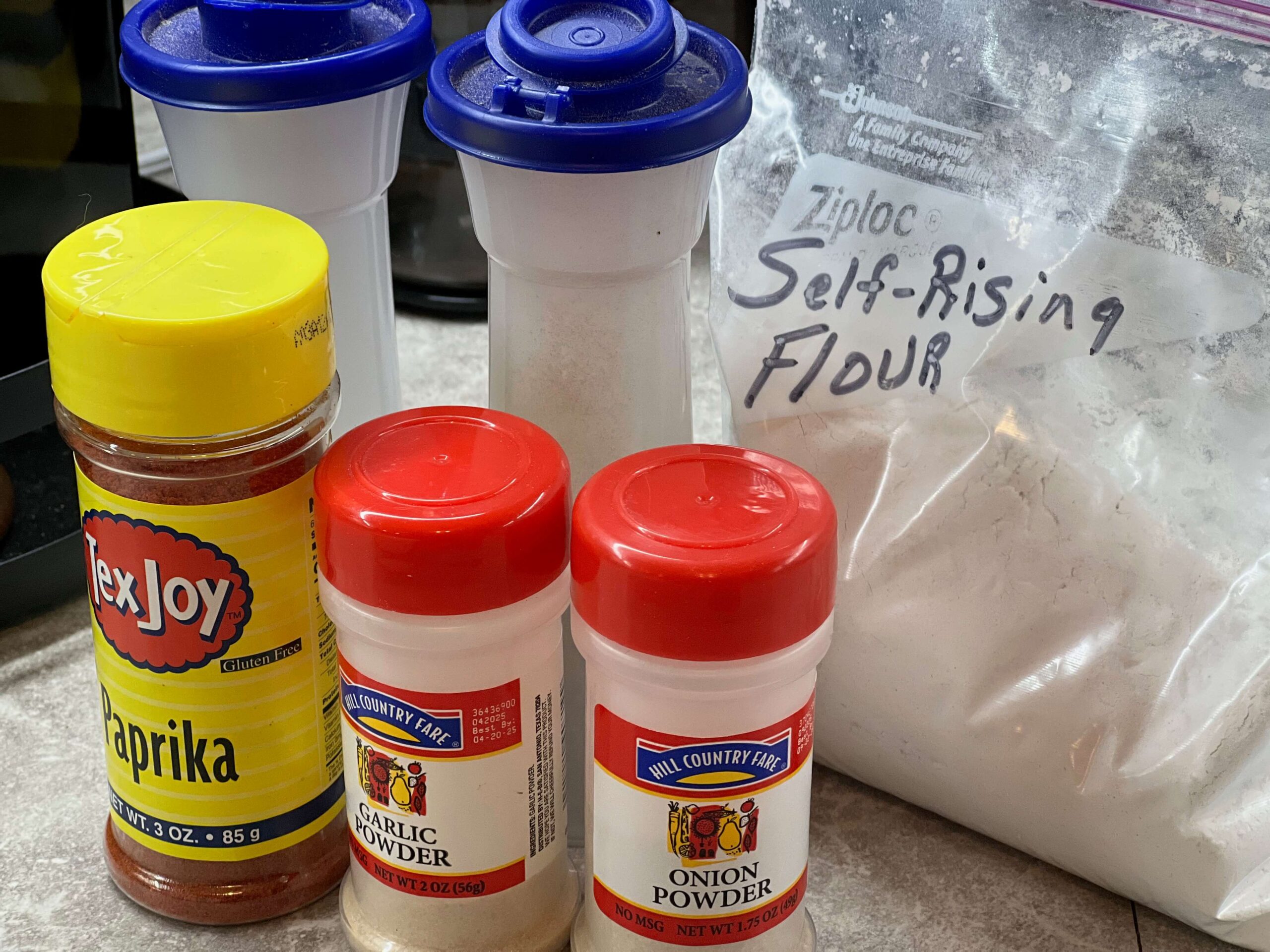 dry ingredients for the crispy chicken tender batter mix